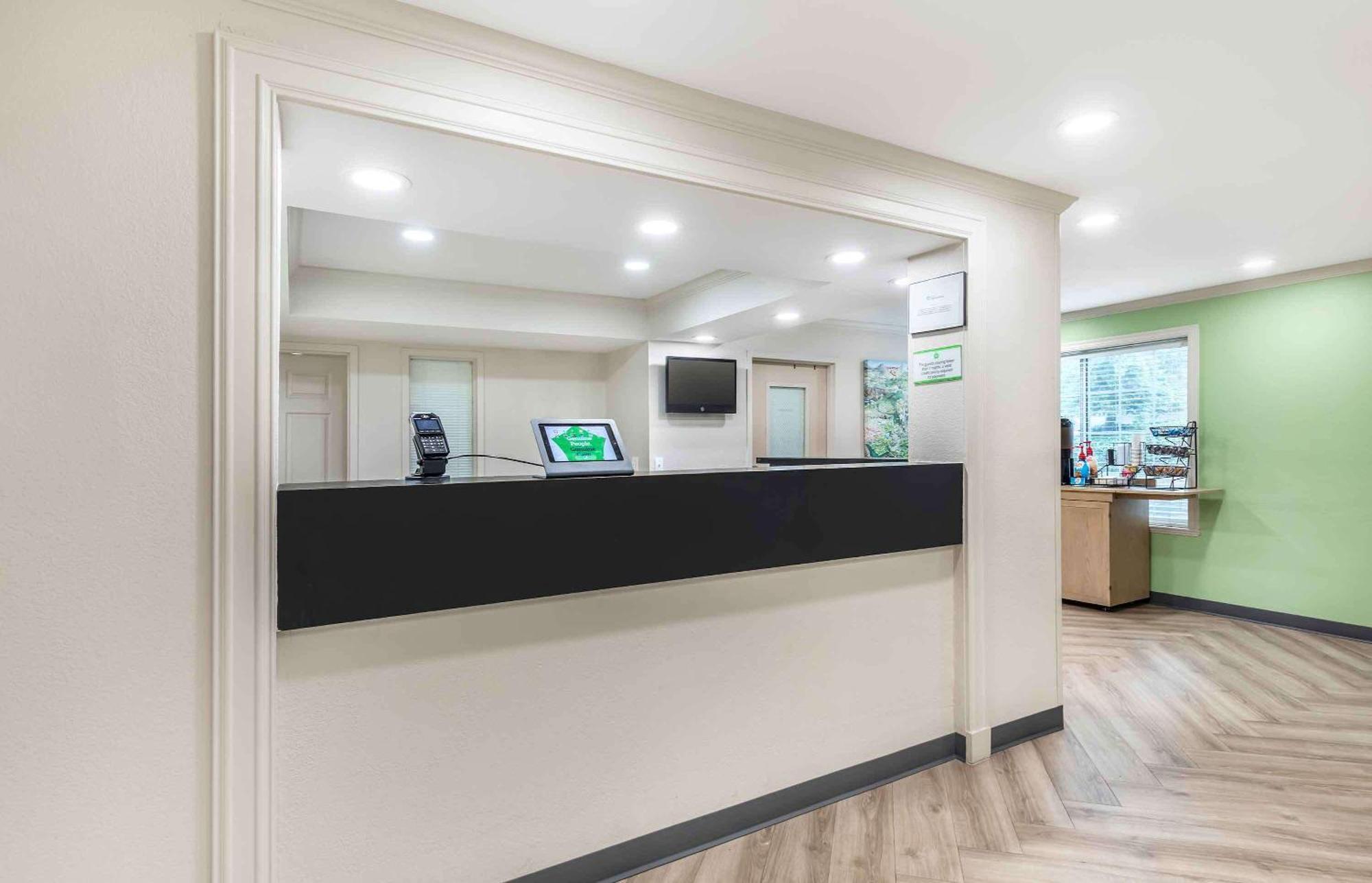 Extended Stay America Suites - Washington, Dc - Alexandria - Eisenhower Ave Buitenkant foto